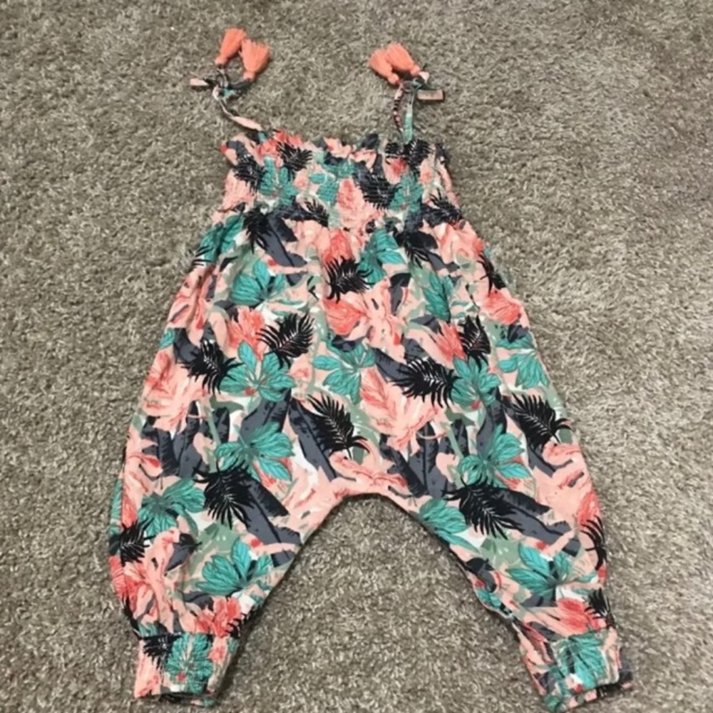Jessica Simpson Leaf Tassel Romper